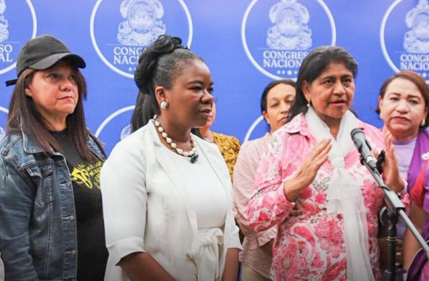 Congreso avala mantener presupuesto municipal para beneficio de mujeres